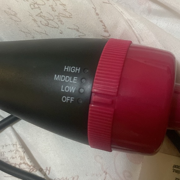 Blowout Hair curler/straightener - Picture 2 of 2